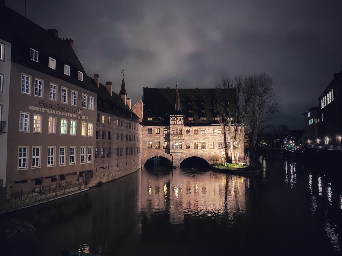 Nuremberg, Germany: Castles, Dungeons, and Red&nbsp;Umbrellas
